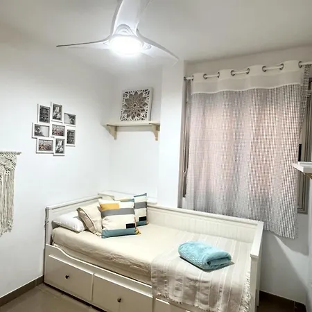 Appartamento Caleta Blue Ocean On The By Deihu Experiences *